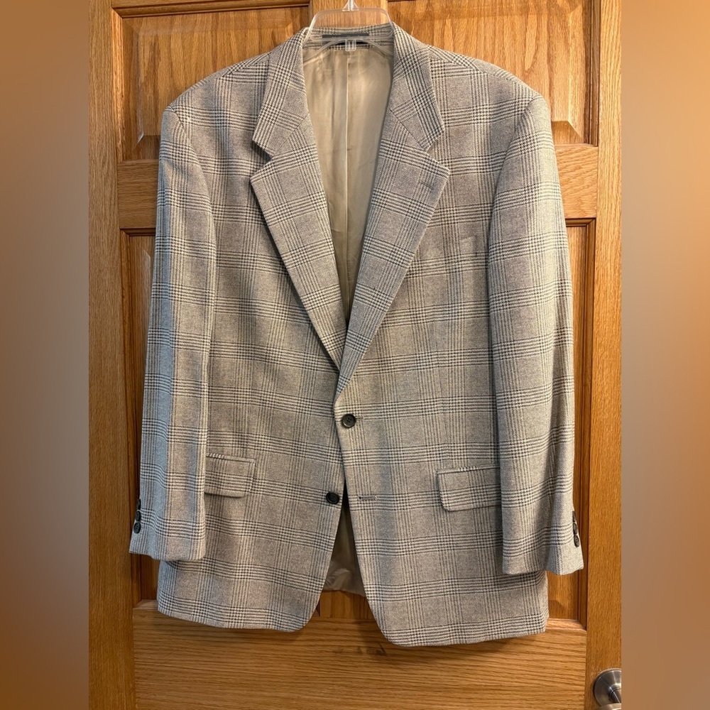 Vtg Kasper Blazer Prince Of Wales Check Beige Plaid Pattern Men’s 46R Sport Coat